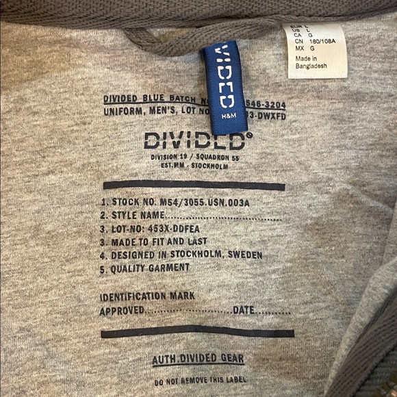 H&M’s Divided Gray Hooded Men's Zip up Shirt Jacket Size L - Picture 3 of 3